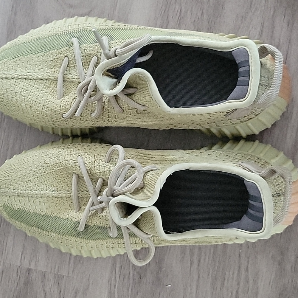 Original Yeezy 350 'Sulfur'